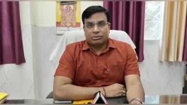 गोरखपुर: जिले के जिला पंचायत राज अधिकारी हिमांशु शेखर ठाकुर का हुआ तबादला, लखनऊ के नए एडीपीआरओ बने