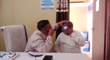 खुरई: खुरई के अटल बिहारी वाजपेई वार्ड में निशुल्क स्वास्थ्य मेले में पांचवे दिन 72 मरीजों ने कराया इलाज