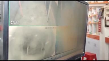 नवाबगंज: कस्बा अनवारी,अमरुन तिराहा सहित औद्योगिक क्षेत्र उमरा में एक साथ कई दुकानों के शटर खोल लाखों रुपए का सामान लेकर भागे चोर