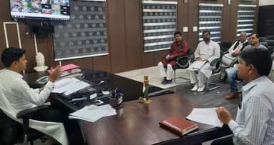 Mlc बिहार विधान परिषद शिक्षक स्नातक चुनाव की घोषणा,डीएम रोहतास के बैठक में शामिल हुए,आशुतोष सिंह अधिवक्ताncpजिला अध्यक्ष