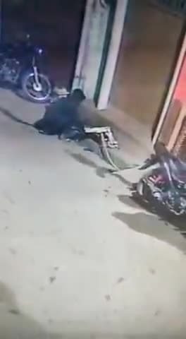 बैतूल नगर: बैतूल बाजार में हुई पानी की मोटर चोरी की वारदात CCTV कैमरे में कैद हुई घटना