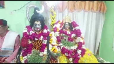 काशी में आज मनाई जा रही रंगभरी एकादशी