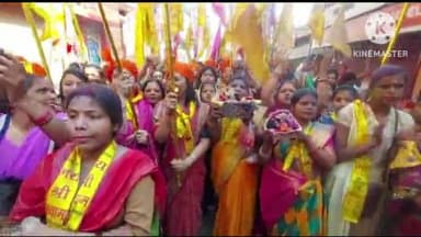 शाहजहांपुर: बाबा बनखंडी नाथ मंदिर से बाबा श्री श्याम की विशाल निशान शोभा यात्रा का हुआ आयोजन, सामाजिक समरसता का दिया गया संदेश