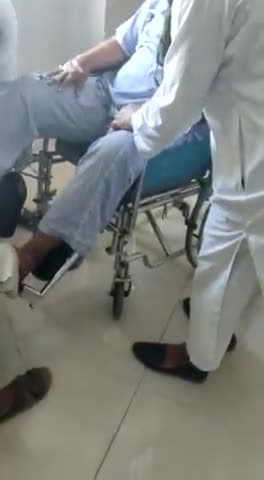 मौलवी क्यों रोने लगा, देखिये फूट फूट कर रोया!
#maulana #muslims #islam #shamsulqamar #harkhabaraaptak #mewatnews #junaid