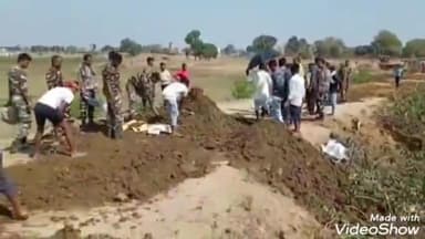 सोनो : नक्सल प्रभावित क्षेत्र में एसएसबी 16b बटालियन ने मानवता की मिसाल पेश कर किया श्रमदान