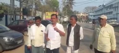 बरारी: आमदाबाद प्रखंड के कमरुद्दीन टोला निवासी ने पुत्र के हत्यारों को सजा दिलाने को लेकर एसपी को दिया आवेदन