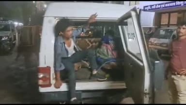 शिवपुरी नगर: दो बाइकों की भिड़त में महिला सहित उसके माता-पिता घायल, जिला अस्पताल में भर्ती, सुरवाया थाना क्षेत्र की घटना