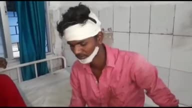 अररिया: गोढ़ी चौक के पास बाइक अनियंत्रित होकर रेलिंग से टकराई, हादसे में 2 लोग हुए घायल