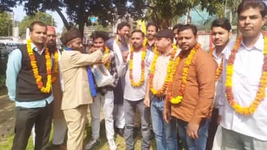 शाहजहांपुर: सर्वजन समाज हिताय मोर्चा की एक बैठक पीडब्ल्यूडी गेस्ट हाउस में हुई संपन्न