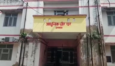 उन्नाव: हरदोई मार्ग पर तेज रफ्तार अज्ञात वाहन ने बाइक सवार को मारी टक्कर, ज़िला अस्पताल में बाइक सवार की उपचार के दौरान हुई मौत