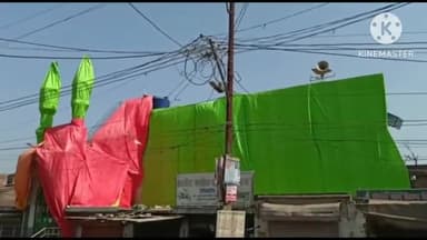 शाहजहांपुर: जिले की अनोखी होली के चलते तिरपाल से ढके गए मस्जिद, लाटसाहब के जुलूस में लगाया गया भारी पुलिस फोर्स