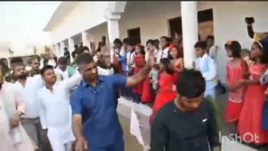 गोंडा: सिरसा के फातिमा मेमोरियल इंटर कॉलेज के वार्षिकोत्सव में शामिल हुए सांसद बृजभूषण शरण सिंह, किया गया जोरदार स्वागत