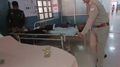 मथुरा: कुख्यात हिस्ट्रीशीटर की राया पुलिस से हुई मुठभेड़ में बदमाश के पैर में लगी गोली, घायल बदमाश जिला अस्पताल में भर्ती