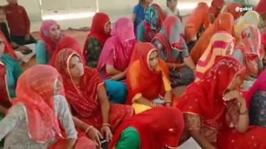 बाड़मेर: कवास कस्बे में डिजिटल लेनदेन को बढ़ावा देने को लेकर महिलाओं के लिए विशेष शिविर का हुआ आयोजन