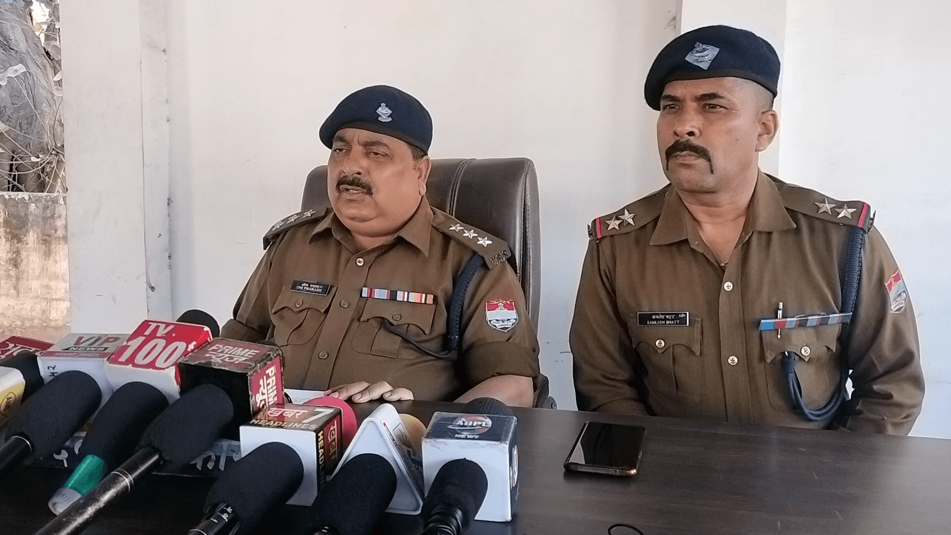 टीचर्स कॉलोनी #किच्छा से #पुलभट्टा #पुलिस ने तीन आरोपियों को 30 ग्राम #स्मैक के साथ किया गिरफ्तार, देखें कौन है ये आरोपी