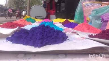 बासोदा: गंजबासौदा शहर में रंग और गुलाल की सजी दुकानें, होली को लेकर प्रशासन ने किए सुरक्षा के पुख्ता इंतजाम