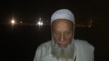 कुढ़नी: रतनौली कब्रिस्तान में मनाया गया शब-ए-बरात, अगरबत्ती और मोमबत्ती जलाकर की गई दुआ