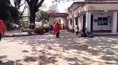 रायबरेली: मिलएरिया थानाक्षेत्र के 1गांव में शौच के लिए गई महिला से दुष्कर्म का प्रयास पीड़िता ने एसपी से की शिकायत