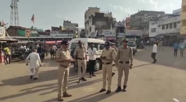 नटेरन: शमशाबाद पुलिस थाना प्रभारी गिरीश दुबे ने नशे में वाहन न चलाने की नगरवासियों से की अपील