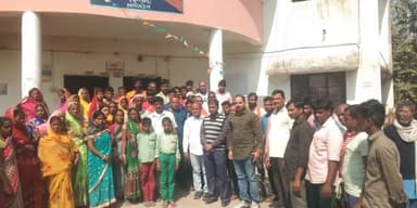 #बरकट्ठा ,सड़क दुर्घटना मे पति-पत्नी की मौत,#डिवाइन पब्लिक स्कूल उनके दोनो बच्चे को लिया गोद !