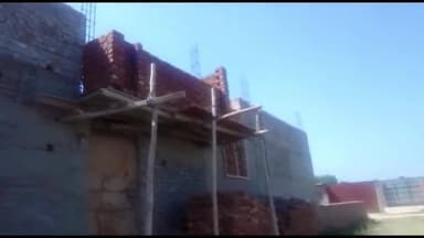 मुरादाबाद: लाजपत नगर-2 के सामने नई कॉलोनी में बिना मैप के धड़ल्ले से बनाए जा रहे हैं मकान, जेई ने कहा- कार्रवाई की जाएगी