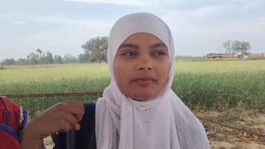 इकौना: मनरेगा महिला मेट ग्रामीण विकास समिति की जिला अध्यक्ष जाफरीन बानो ने अलीनगर में स्थानीय सांसद को सौंपा 5 सूत्रीय ज्ञापन