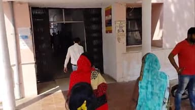 मऊ: सरवा गांव में आपसी विवाद को लेकर दो पक्षों में मारपीट, 35 वर्षीय व्यक्ति गंभीर रूप से घायल