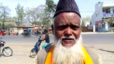 चच्चा मियां ने आपको होली के अवसर पर बधाई प्रेषित किया है