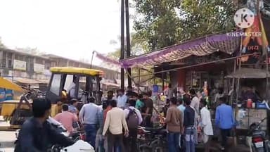 आगर: बड़ोद रोड चौराहे पर क्रेन मशीन हुई अनियंत्रित, पुलिसकर्मी की बाइक को टक्कर मारते हुए दुकान में जा घुसी