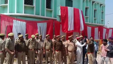 रायबरेली: थुलेडी गांव में शासन प्रशासन की कड़ी सुरक्षा के बीच मनाया गया होली का त्योहार