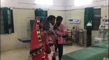 समस्तीपुर: भगवानपुर में पंचायत चुनाव की रंजिश को लेकर एक व्यक्ति पर जानलेवा हमला, अस्पताल में भर्ती