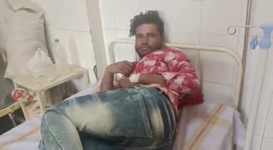 अशोक नगर: शाढ़ौरा में हीटर पर चाय बनाते समय 19 वर्षीय युवक को लगा करंट, जिला अस्पताल में कराया भर्ती