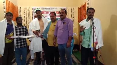 तेघरा: तेयाय ओ0पी0 अंतर्गत फतेहपुर गांव में दिवंगत शिक्षक सीताराम रावत के द्वादशा कर्म पर श्रद्धांजलि सभा आयोजित।