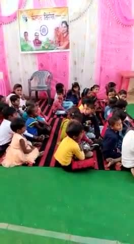 देवघर: #सैल्यूट तिरंगा के प्रदेश अध्यक्ष रीता राज के द्वारा बहुत सारे बच्चों के साथ होली मनाया गया