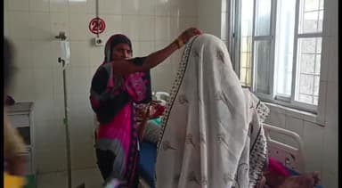 उन्नाव: रतनगढ़ के पास नशे में धुत बाइक सवार अनियंत्रित होकर डिवाइडर से टकराया, हुआ गंभीर रूप से घायल