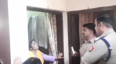 कानपुर: दबौली में अधिवक्ता ने संदिग्ध परिस्थितियों में खुद को मारी गोली, अधिवक्ता की मौत के बाद जांच में जुटी पुलिस