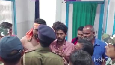 जमुई: सदर अस्पताल के इमरजेंसी में डाक्टर के नहीं रहने पर युवक की मौत होने का परिजन ने लगाया आरोप,आक्रोशित लोगों ने किया हंगामा