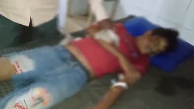 अशोक नगर: घाट बामुरिया गांव के पास ट्रैक्टर और बाईक की भिड़ंत में एक युवक घायल, एक किशोर की मौत