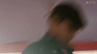 सिंगरौली: ओखरावल गांव में अपने ही घर के अंदर पंखे से एक युवक ने फांसी लगाकर की आत्महत्या, जांच में जुटी पुलिस