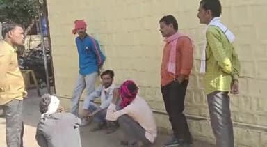 अशोक नगर: घाटबमूरिया गांव के पास बाइक सवार दो लोगों को अज्ञात ट्रैक्टर ने मारी टक्कर, 15 वर्षीय किशोर की उपचार के दौरान मौत