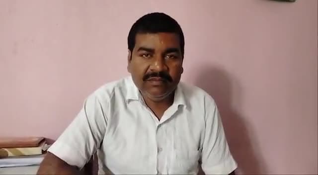 सनदिया पंचायत के मुखिया हरेंद्र यादव ने अबकी बार होली नहीं मनाई क्या कारण है देखिए#harendra