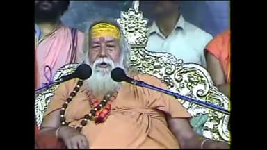 आप सभी जगतगुरु शंकराचार्य स्वरूपानंद सरस्वती महाराज जी के दर्शन करें जय हो गुरुदेव जी हर हर महादेव