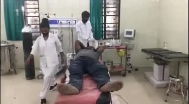 समस्तीपुर: मुफस्सिल थाना क्षेत्र के कोरबद्धा गांव में डीजे बजाने से मना करने पर एक युवक के साथ बदमाशों ने की जमकर मारपीट