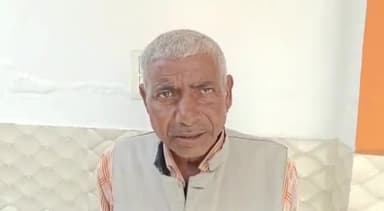 अमरोहा: गांव ख्यालीपुर में एक किसान ने दबंगों पर जबरदस्ती जमीन पर कब्जा करने का लगाया आरोप, पीड़ित ने आत्मदाह की दी चेतावनी