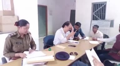 महुआ: परसौनियां गुदरी से एक नामजद अभियुक्त को महुआ पुलिस ने किया गिरफ़्तार, आगे की कार्रवाई में जुटी