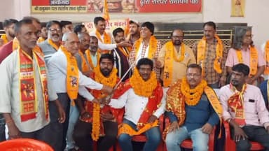 कांके: चुटिया स्थित प्राचीन श्री राम मंदिर में राम नवमी को लेकर श्री महावीर मंडल की बैठक का किया गया आयोजन