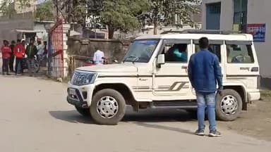 बेतिया: बासी चेक पोस्ट के पास से 4 बियर की बोतल के साथ 4 अभियुक्त गिरफ्तार