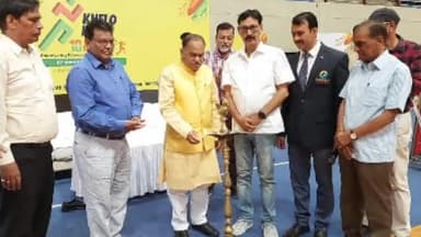 कांके: खेलगांव स्थित स्टेडियम में खेलो इंडिया दस का दम कार्यक्रम का किया गया आयोजन