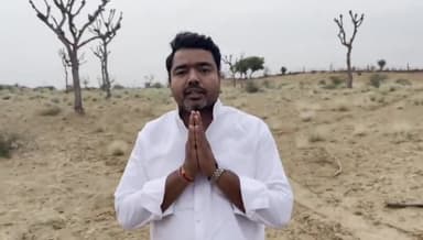 जैसलमेर: हनुमान चौराहे पर उपद्रवियों ने मचायातांडव पुलिस मूक दर्शकभाजयुमो राष्ट्रीय कार्यकारिणी सदस्य आईदान सिंह ने इस  की निंदा