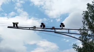 गुना नगर: दो खंबा बाईपास पर कंटेनर ने पुलिस के सीसीटीवी कैमरों की ओडीसी में मारी टक्कर, पुलिस ने मामला किया दर्ज